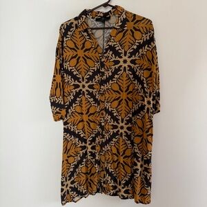 Black and Gold Lex Breezy Hawaii Shirt Dress